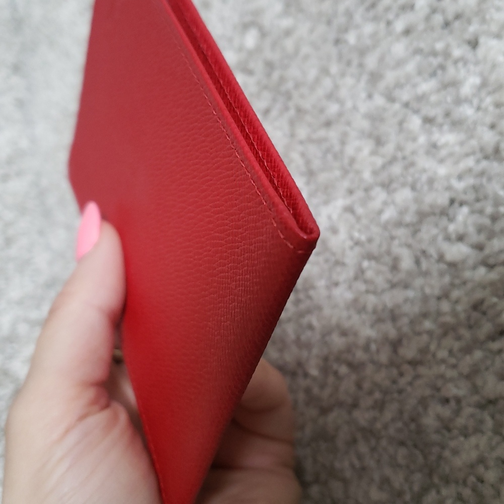 Louis Vuitton Red Textured Red Men's ID Holder AUTHENTIC - Picture 6 of 9